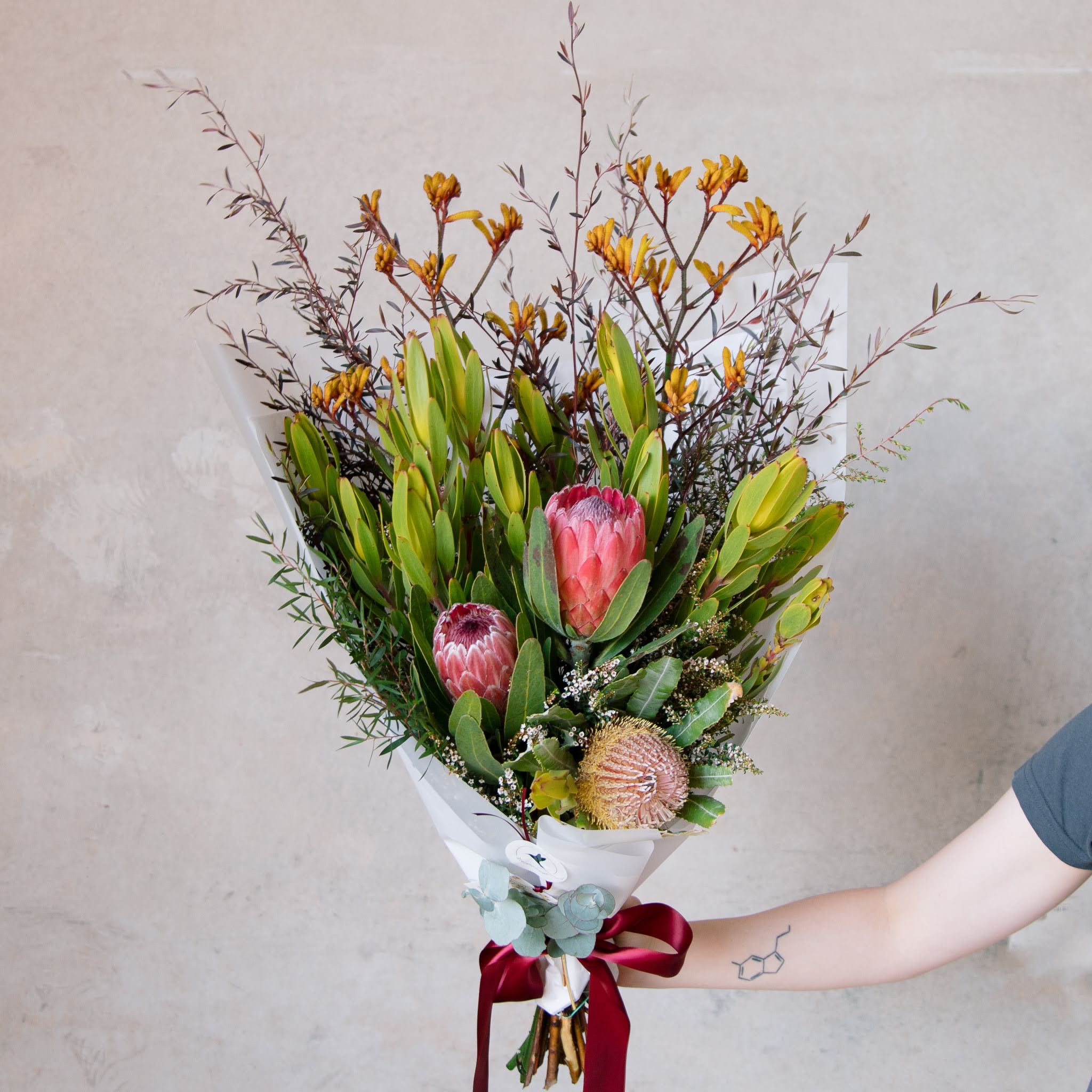 Beija Flor Larrakia Classic Gift Wrap Bouquet