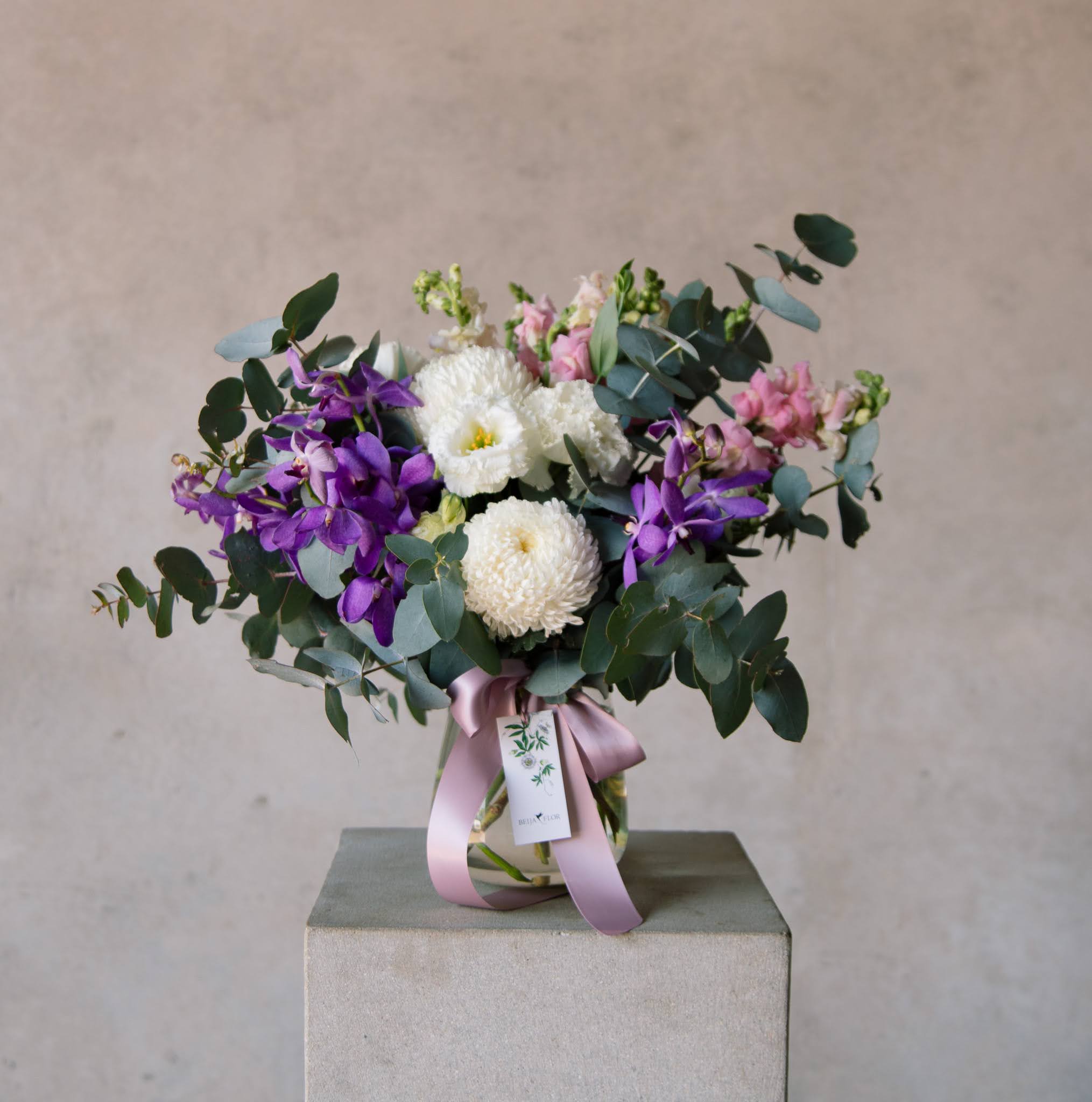 Beija Flor Tahoe Vase Arrangement Classic Variant