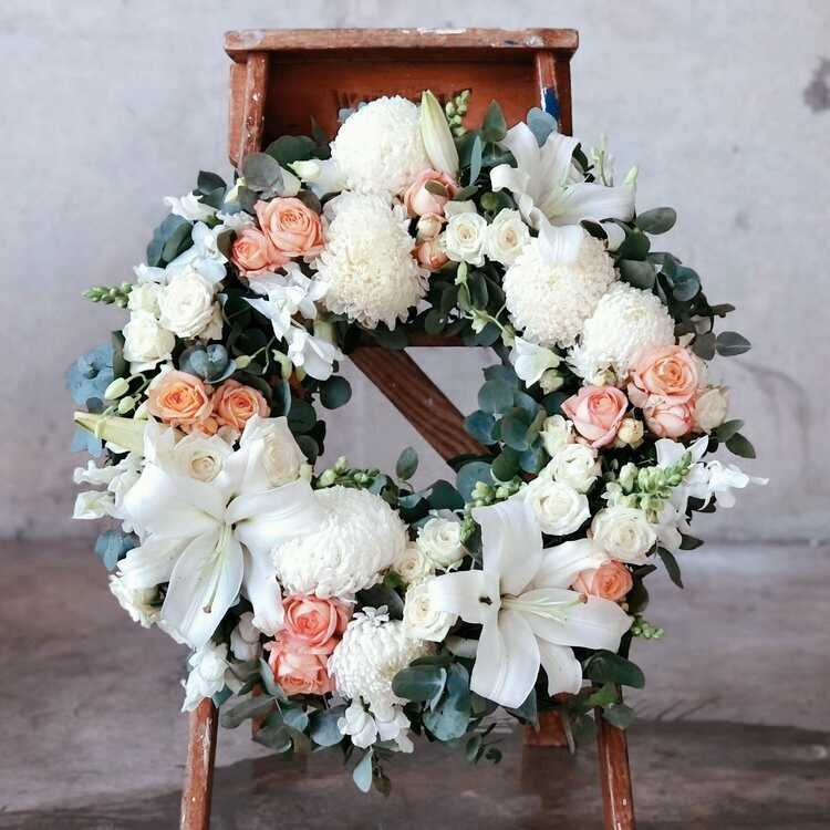 Pastel Wreath - Beija Flor Darwin