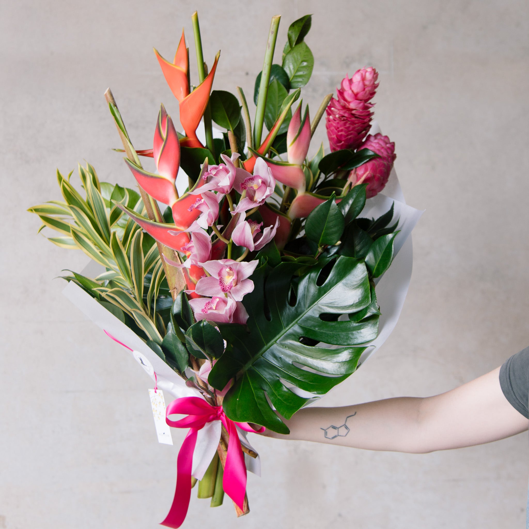 Large tropical bouquet - Darwin flower delivery