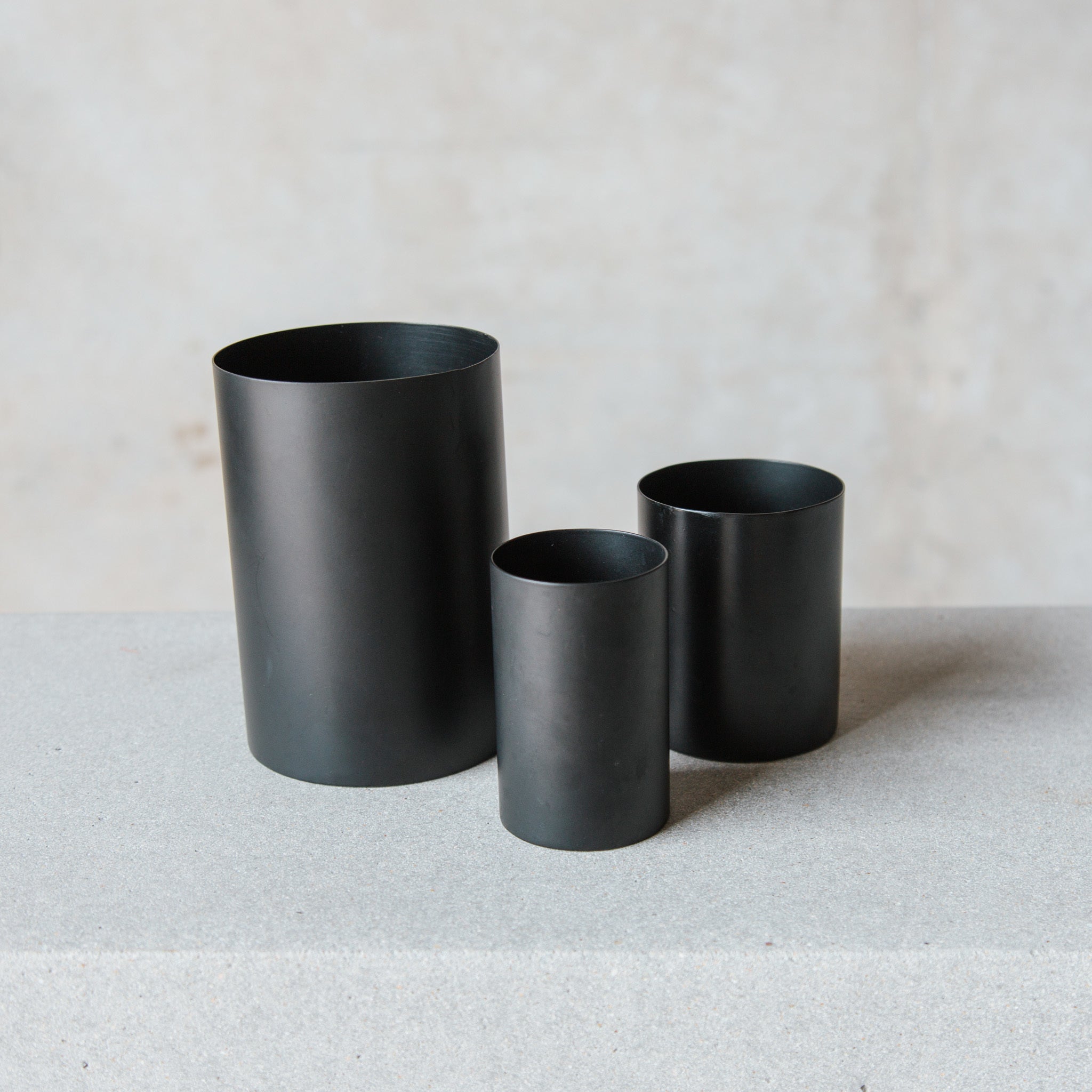 Small Vase Black
