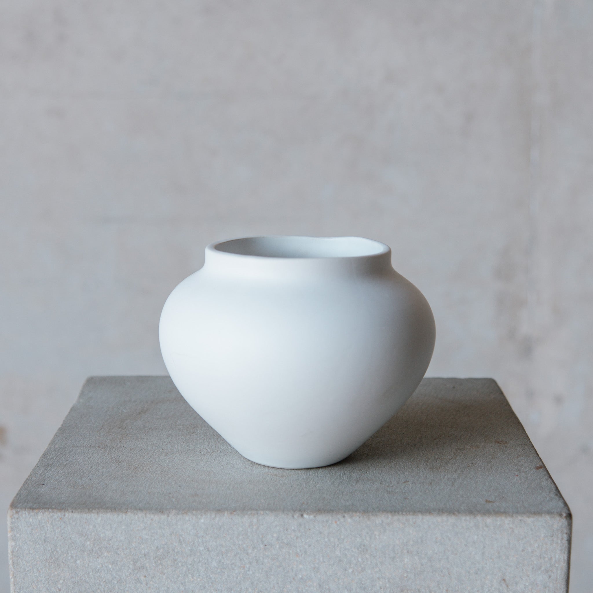 Beija Flor - Darwin wedding & event hire - Thea Vase Small