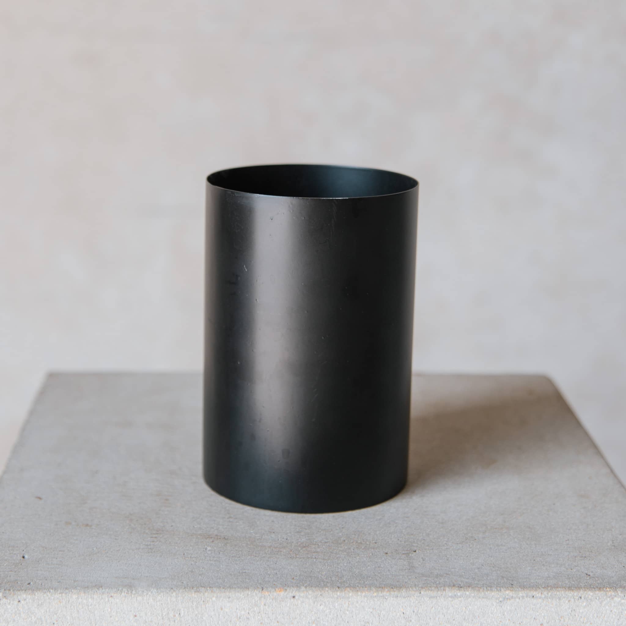 Small Vase Black