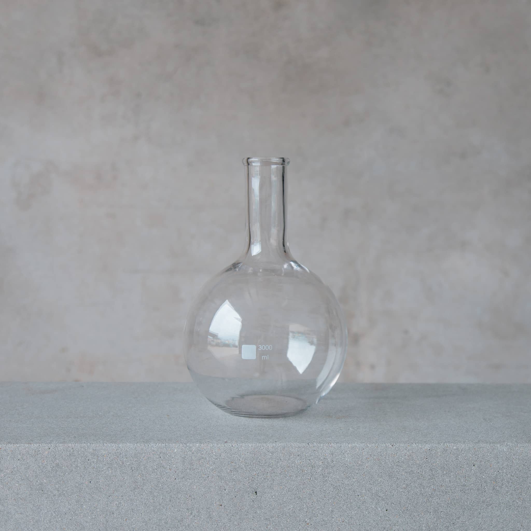3000 ml boiling flask vase wedding and event hire Darwin