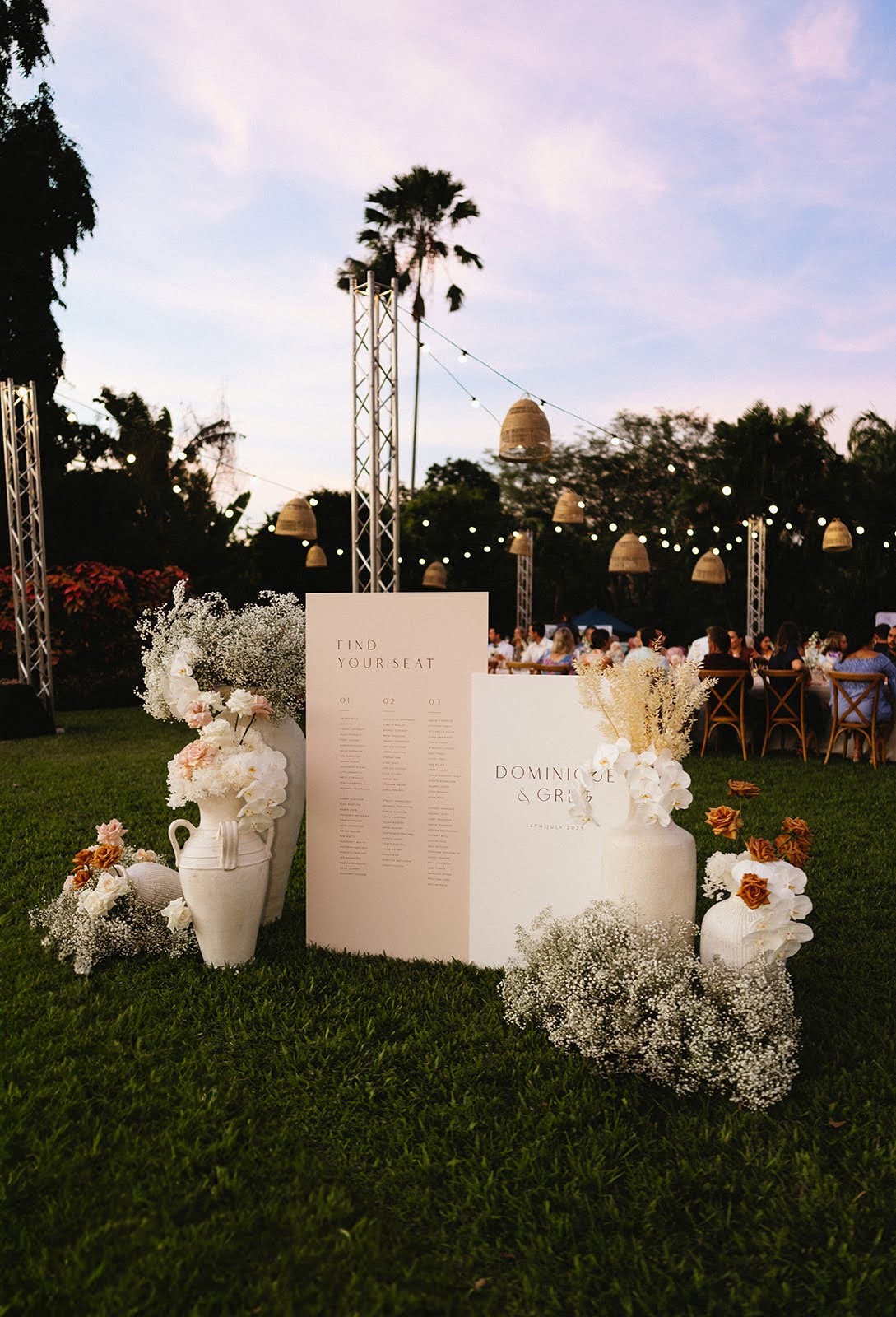 Dominique and Greg - Beija Flor Real Wedding - Ground Aisle Arrangements