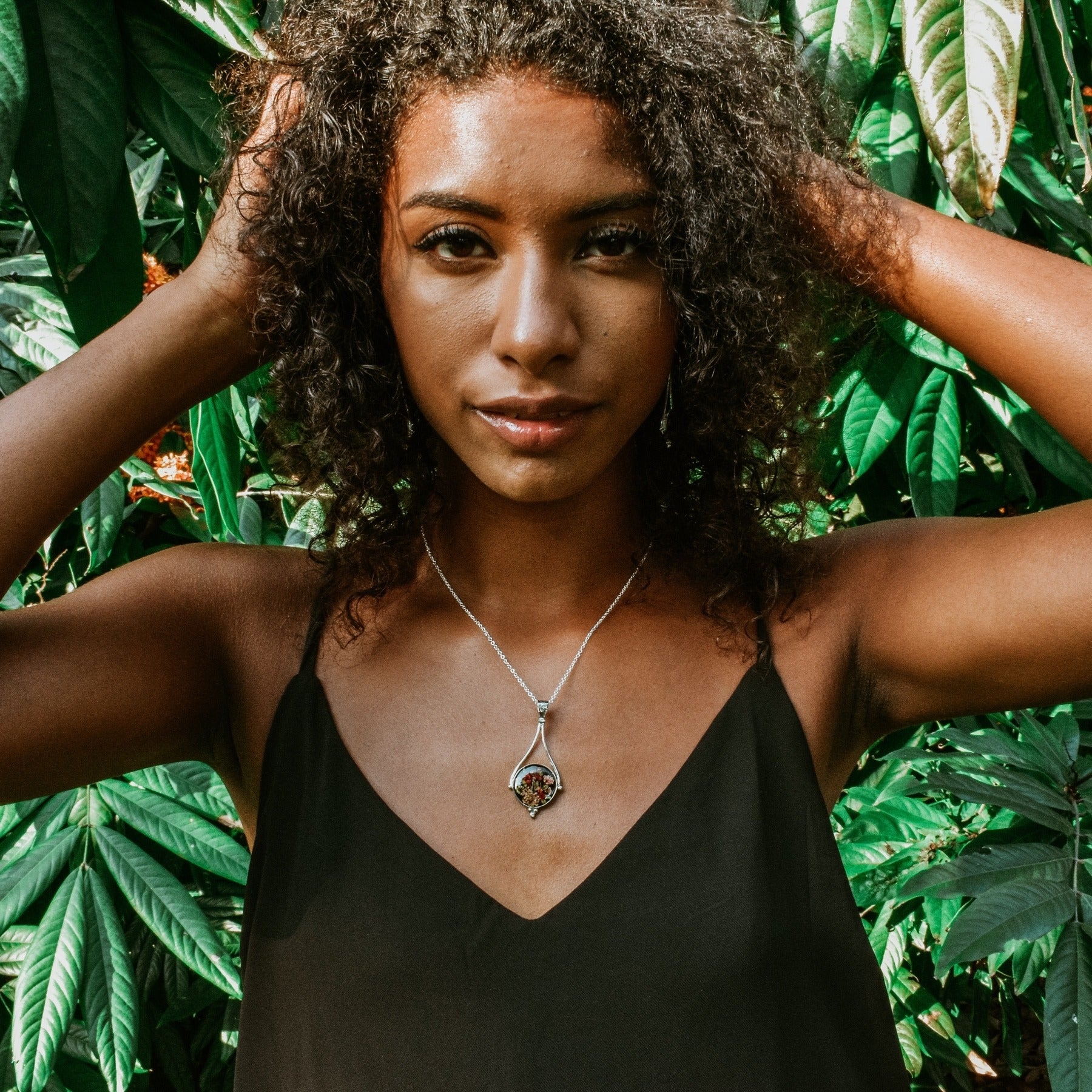 Wildflower Pendant Black Heart