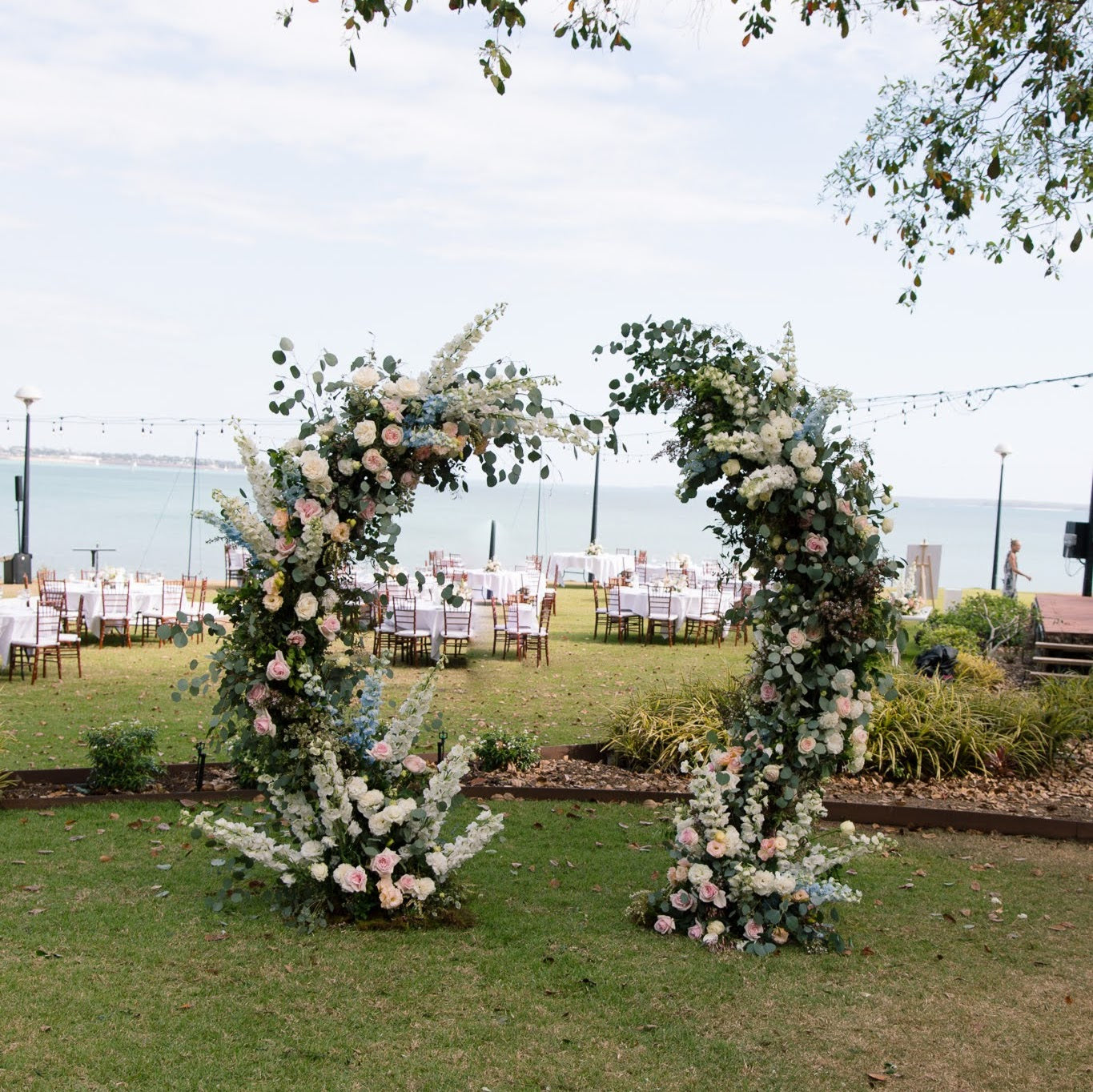 Semi Arch Arbour