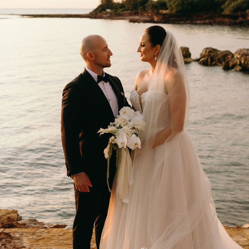 Yoanna & Leon Beija Flor Real Wedding