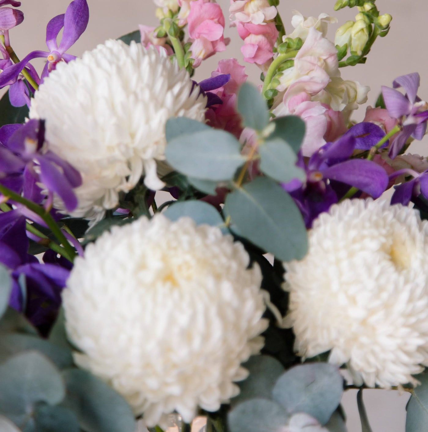 Beija Flor Fuji Luxe Vase Arrangement Seasonal Blooms