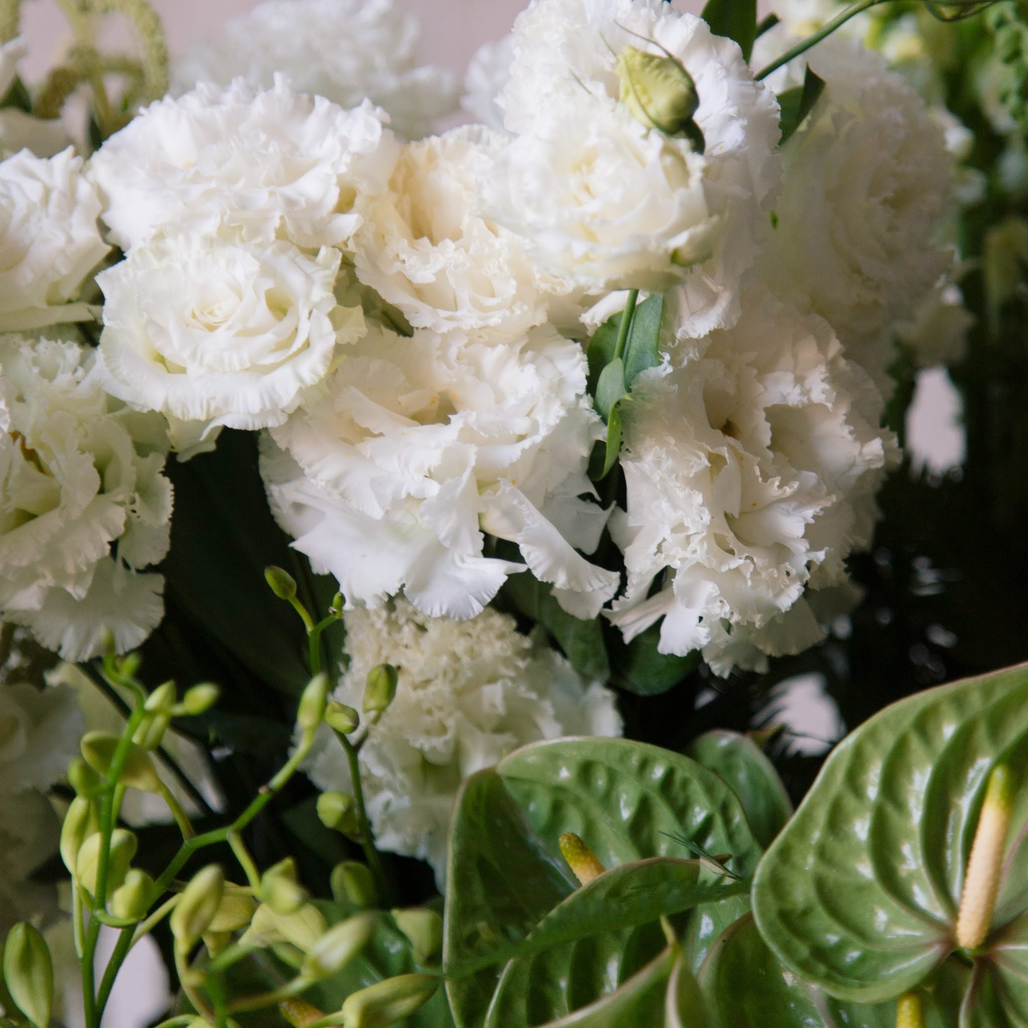 White Bouquet Medium