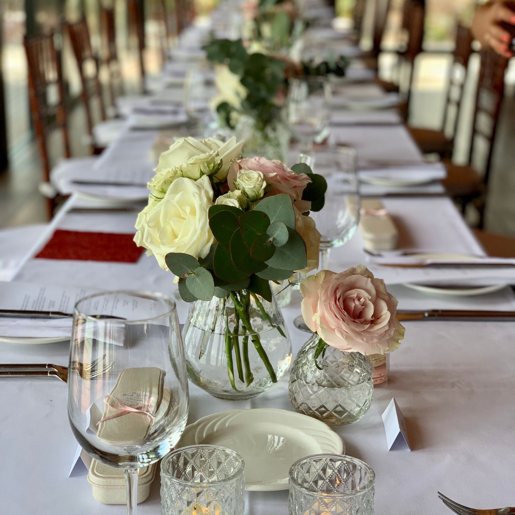 Beija Flor - Darwin wedding & event hire - London Bud Vase Table Arrangement