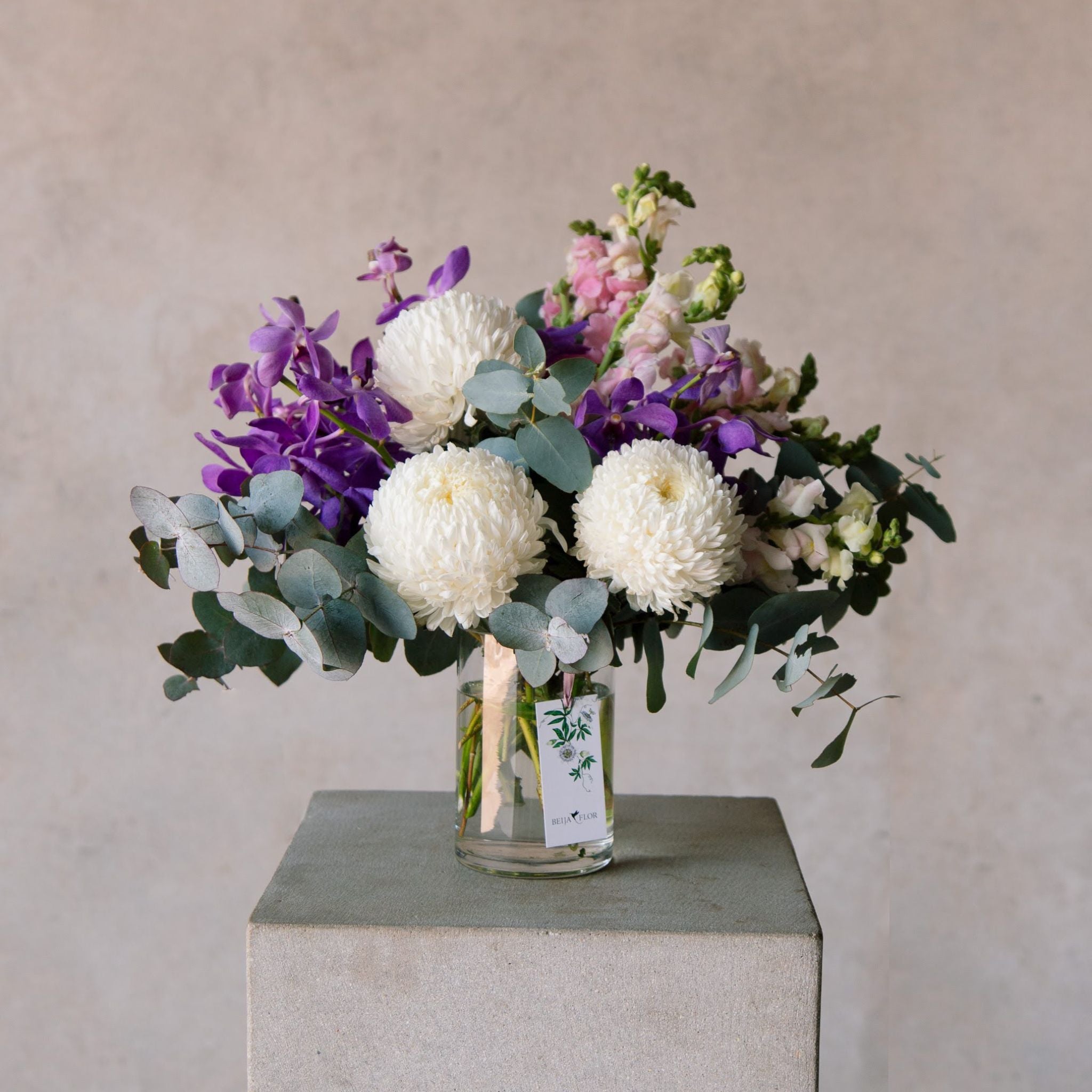 Fuji Vase - Online Flower Delivery - Beija Flor
