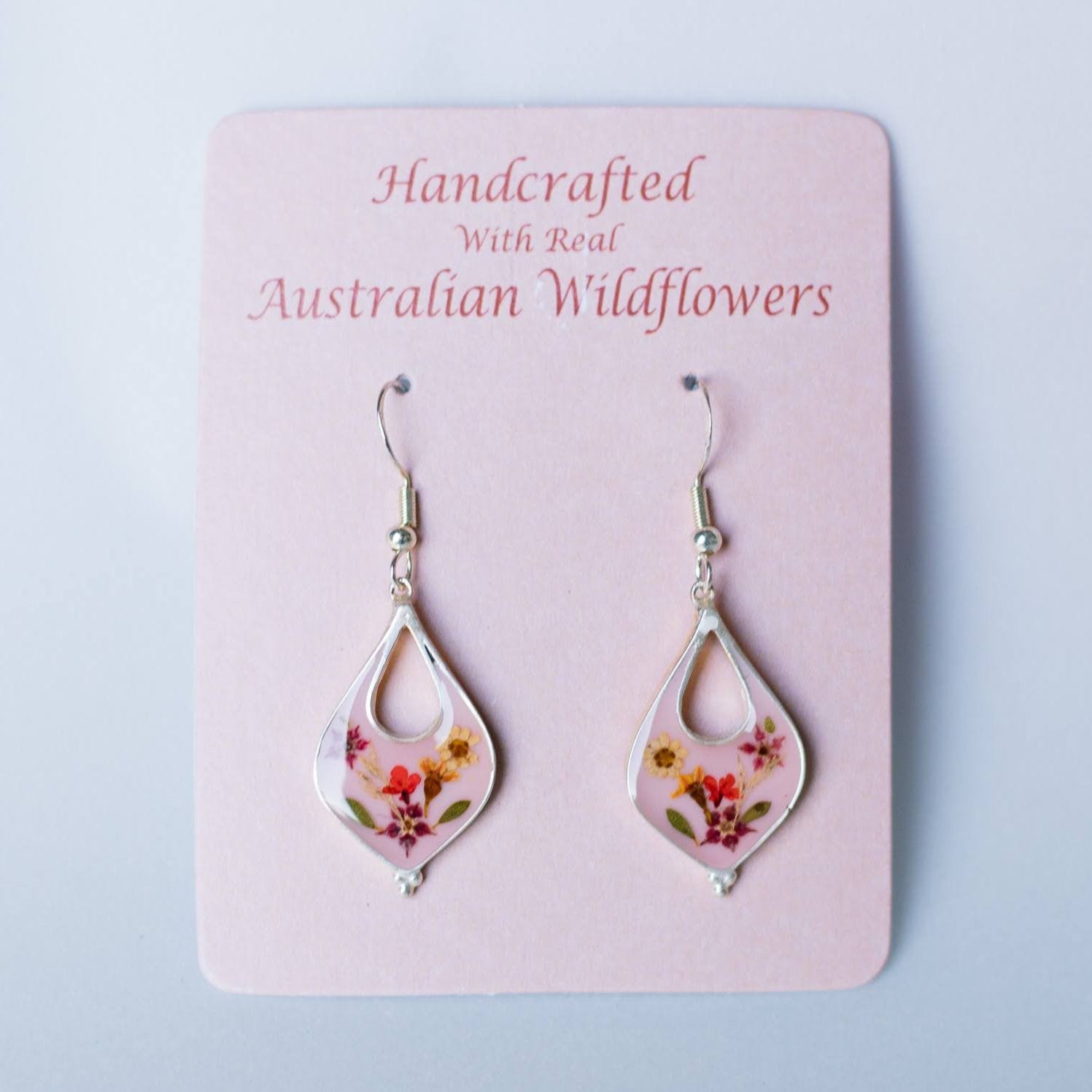 Wildflower Earrings Pink Closed Classic