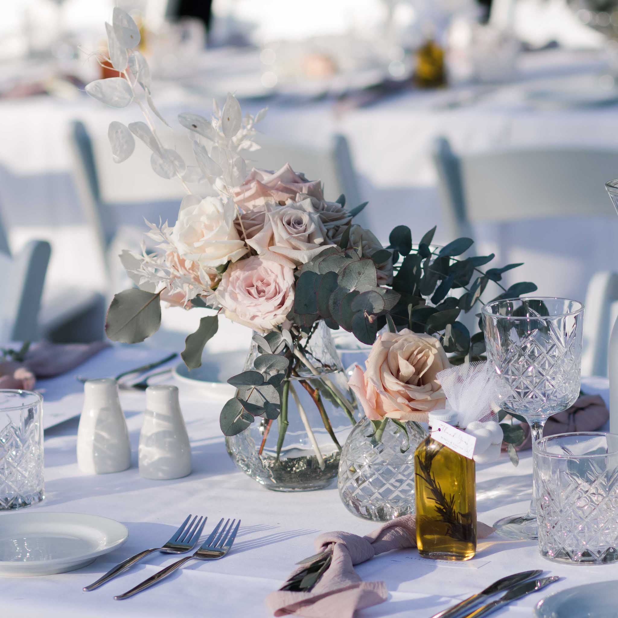 Wedding tablescape with crystal glassware - Beija Flor Florist Darwin